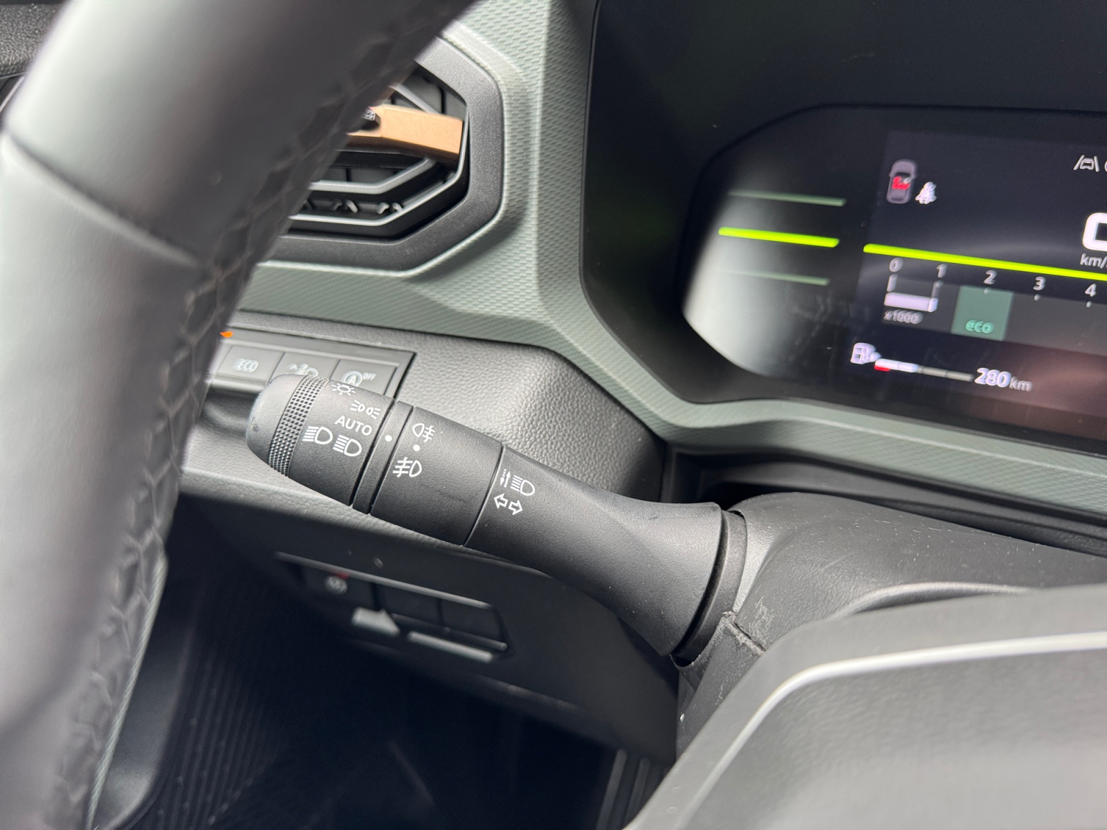 Dacia Duster 19