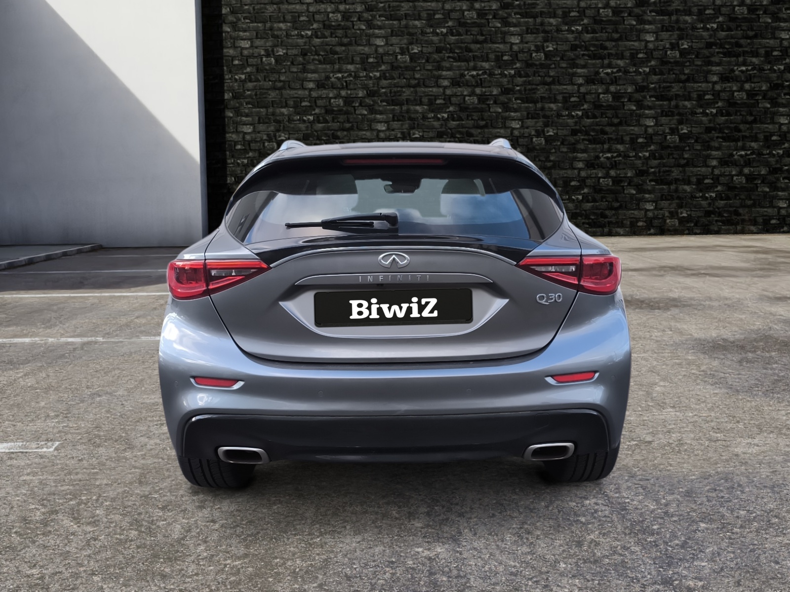 Infiniti Q30 3
