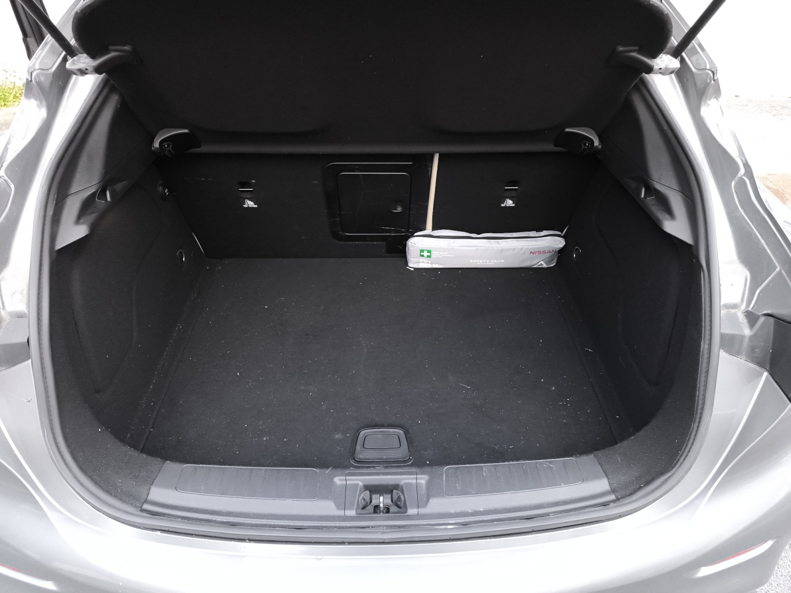 Infiniti Q30 34