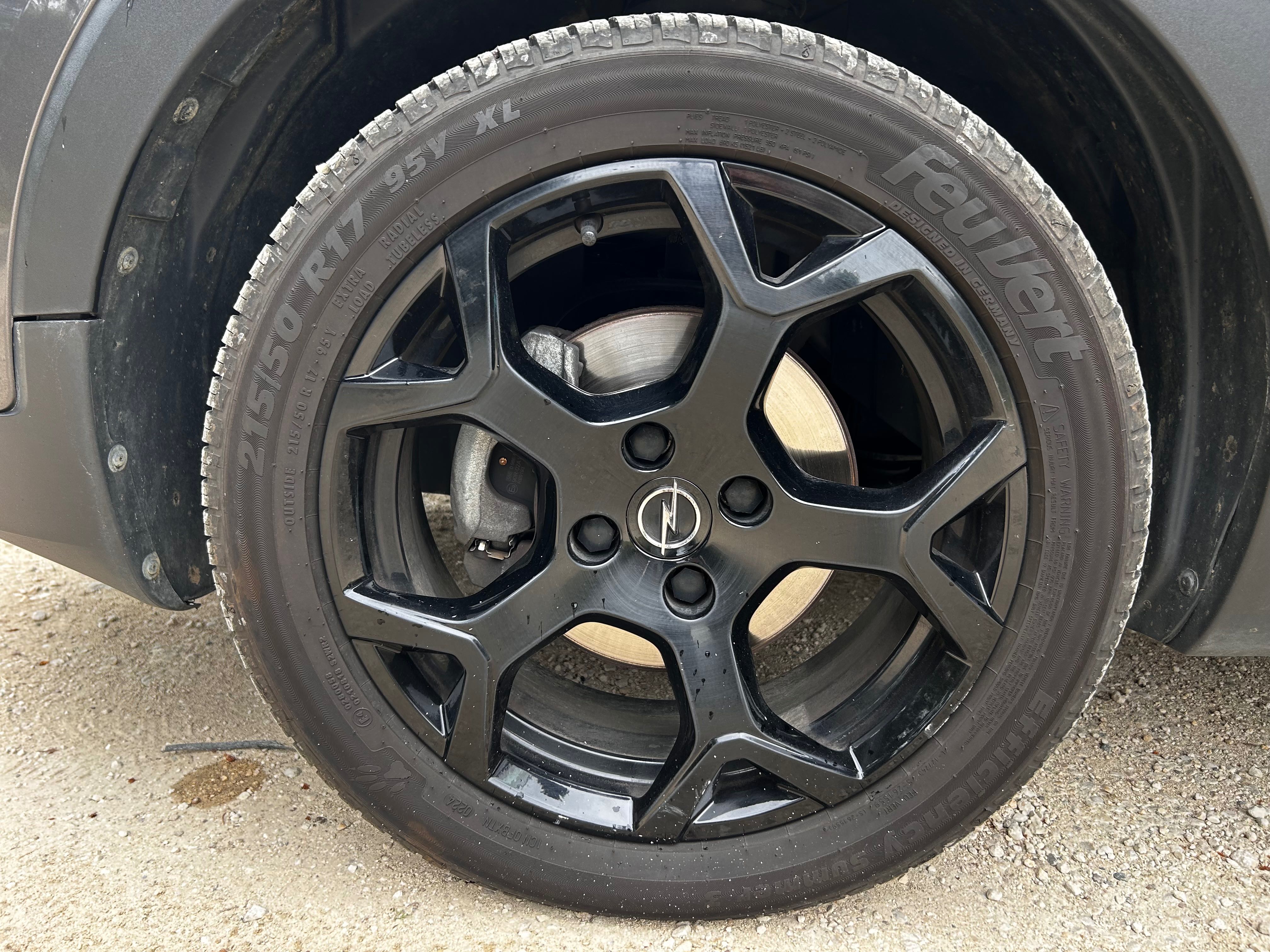 Opel Crossland 33