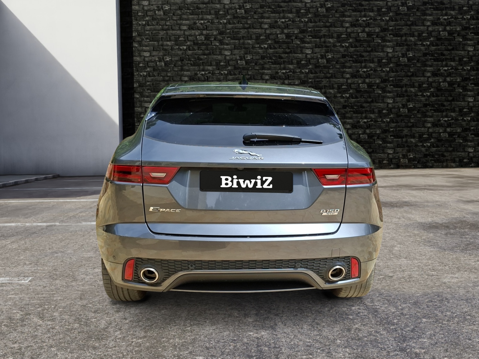 Jaguar E-Pace 3