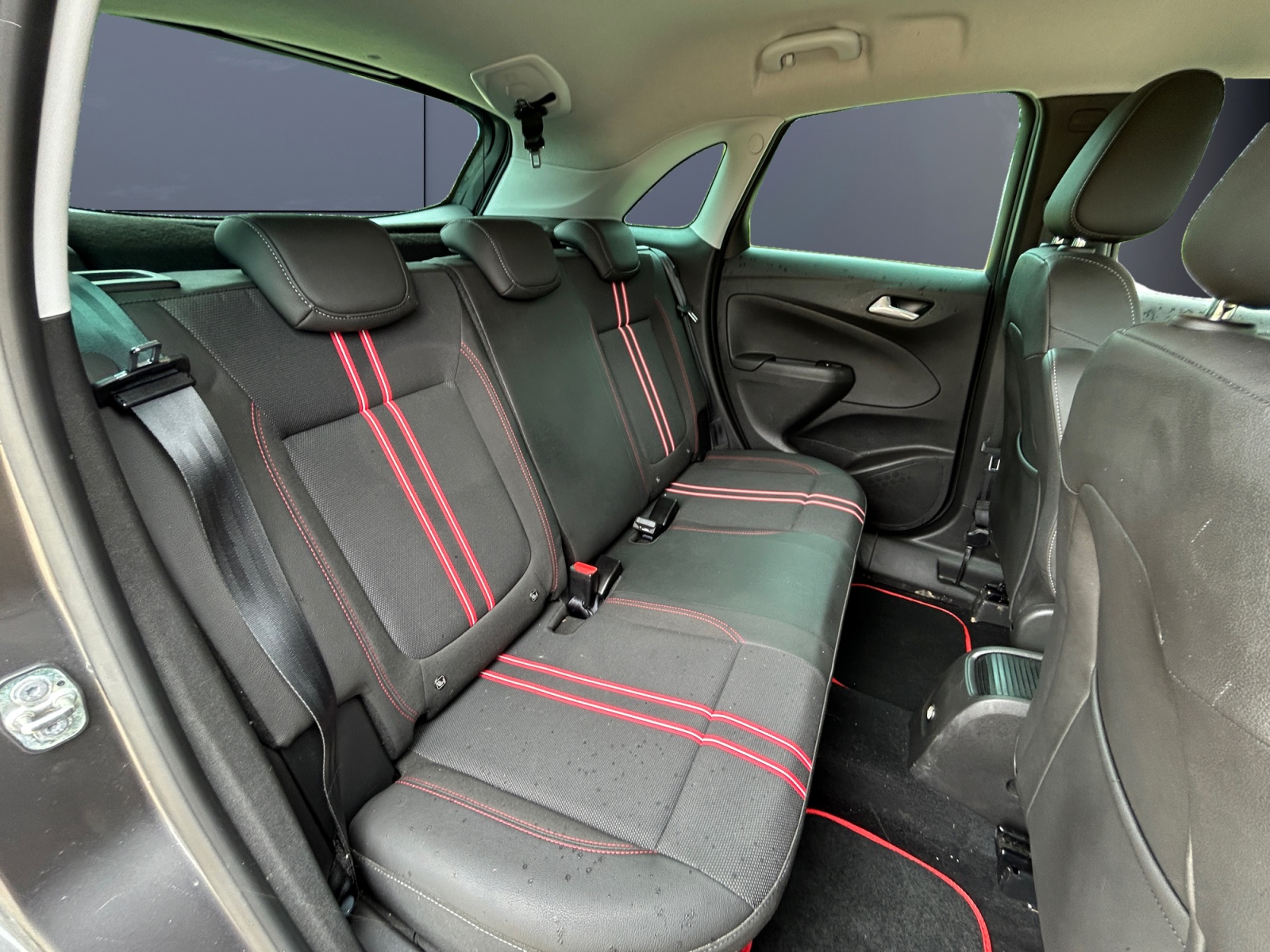 Opel Crossland 11