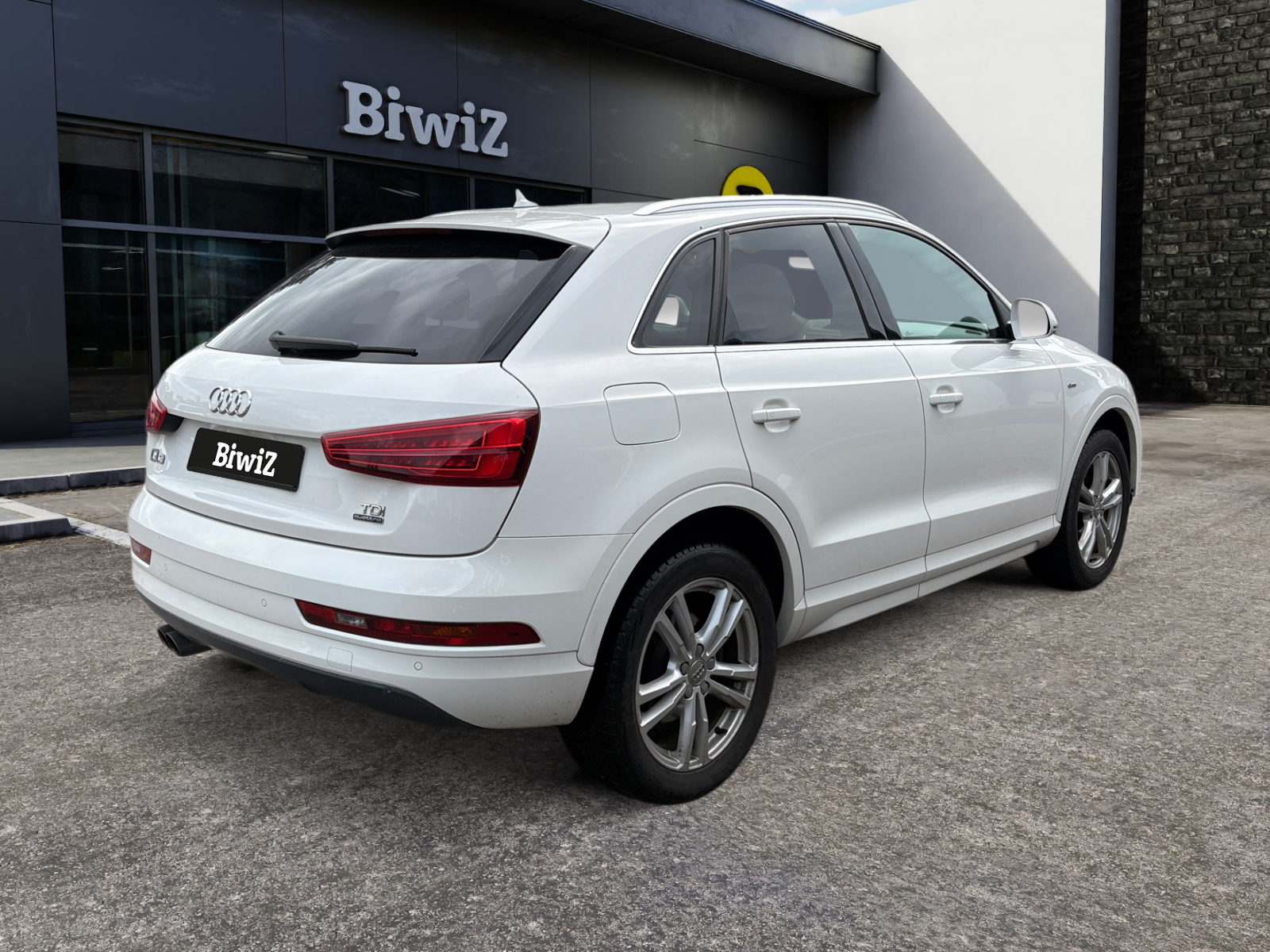 Audi Q3 4