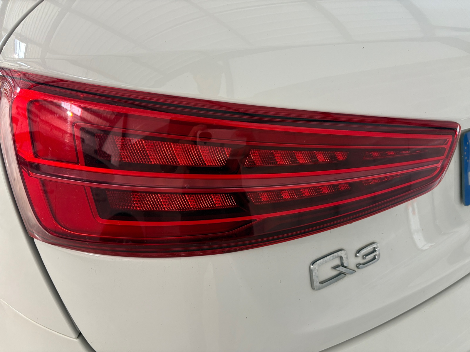 Audi Q3 24