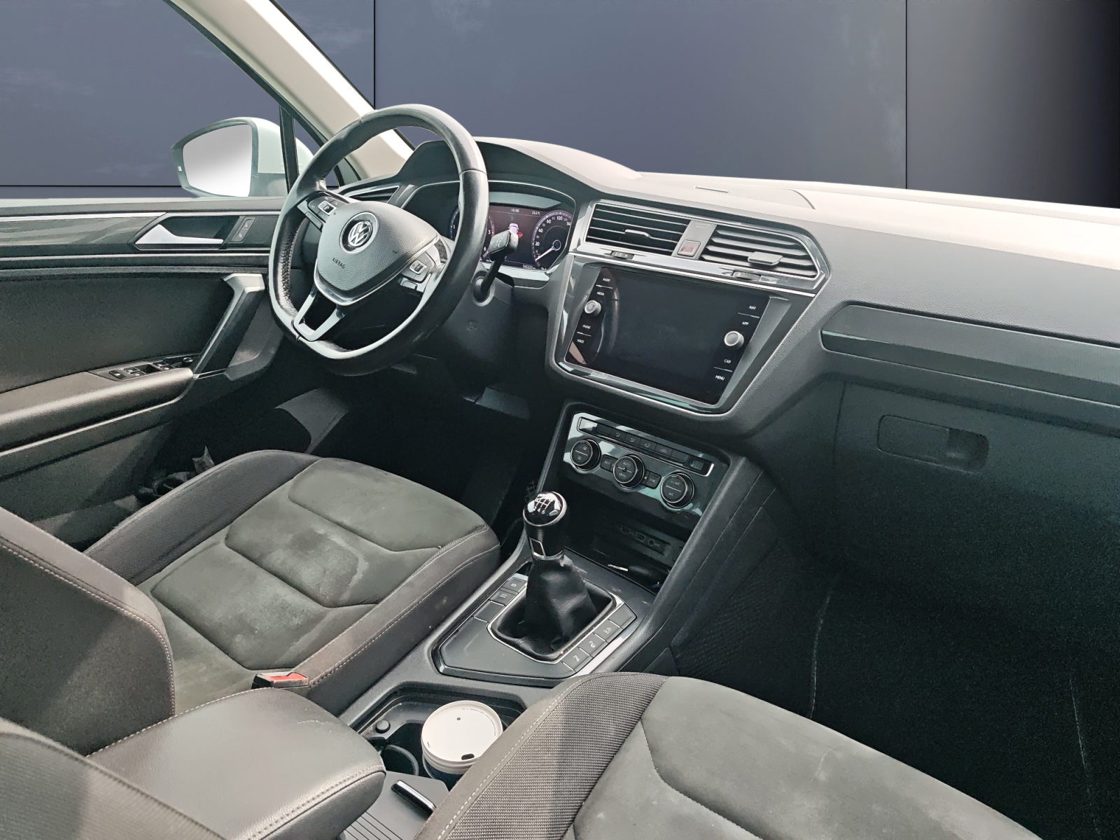 Volkswagen Tiguan 12