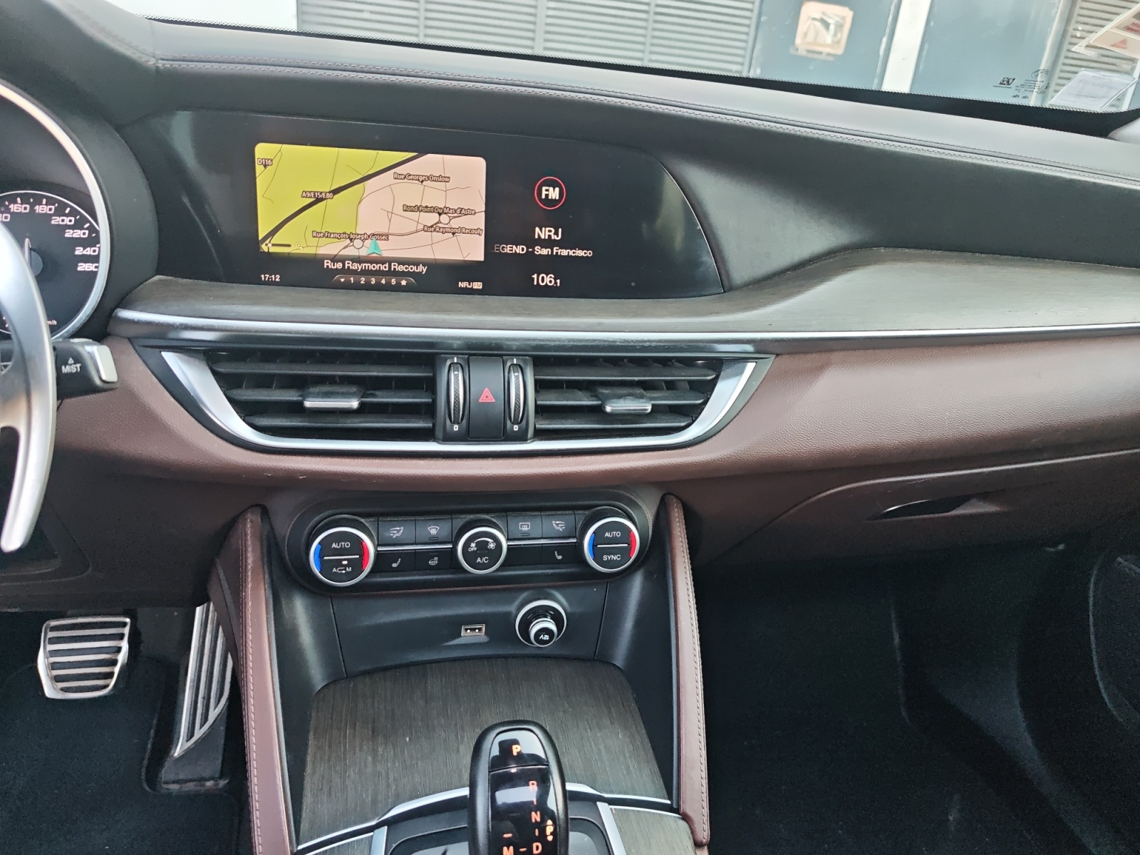 Alfa Romeo Stelvio 18