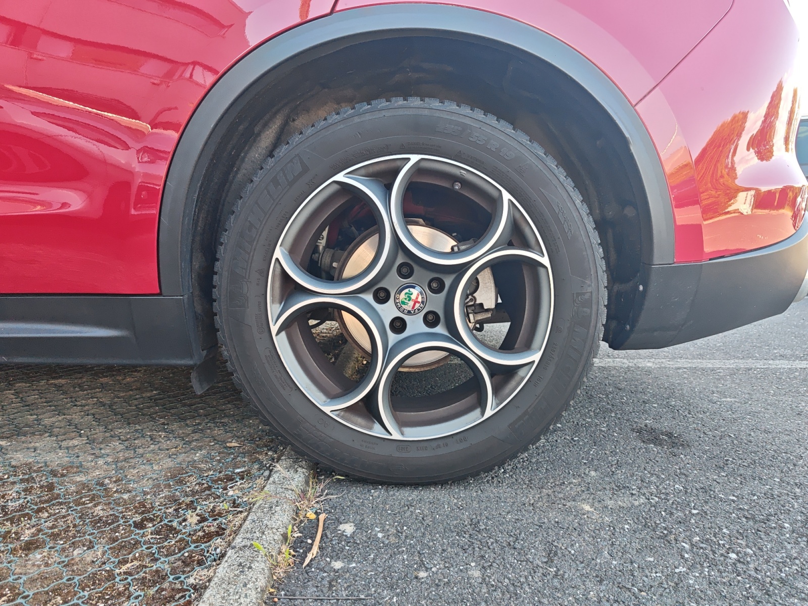Alfa Romeo Stelvio 27