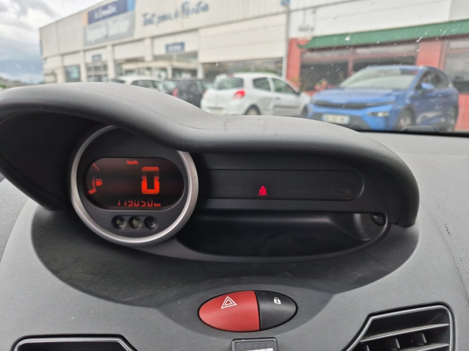 Renault Twingo 16