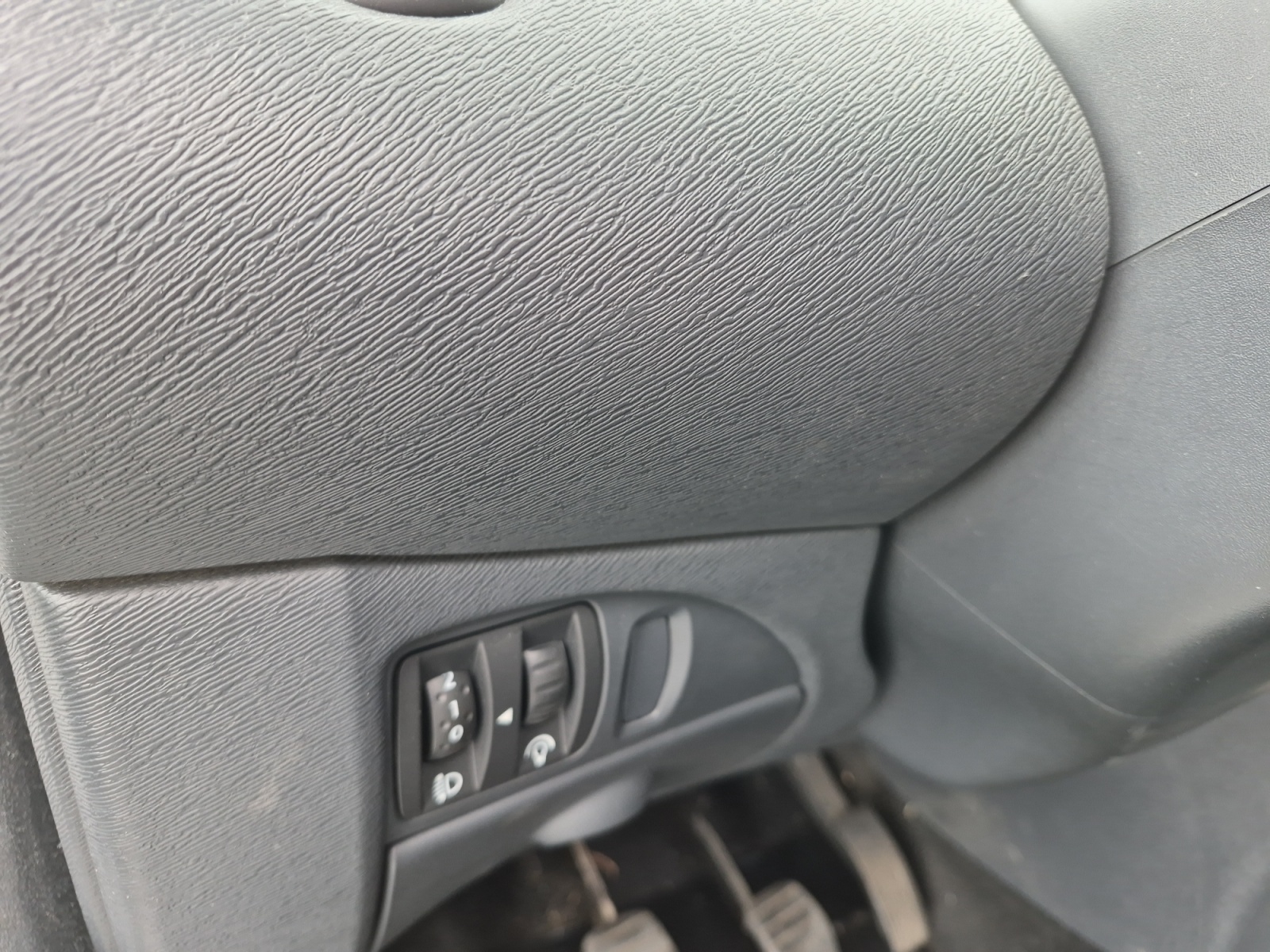 Renault Twingo 18