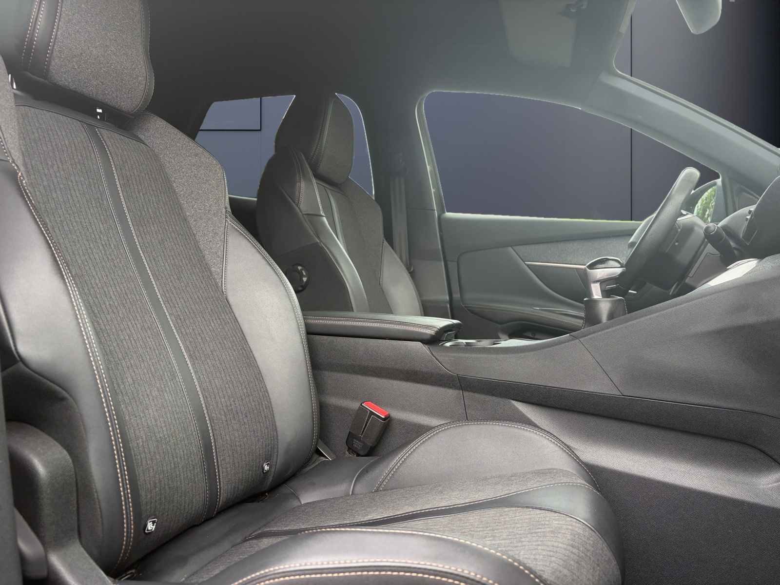 Peugeot 3008 13
