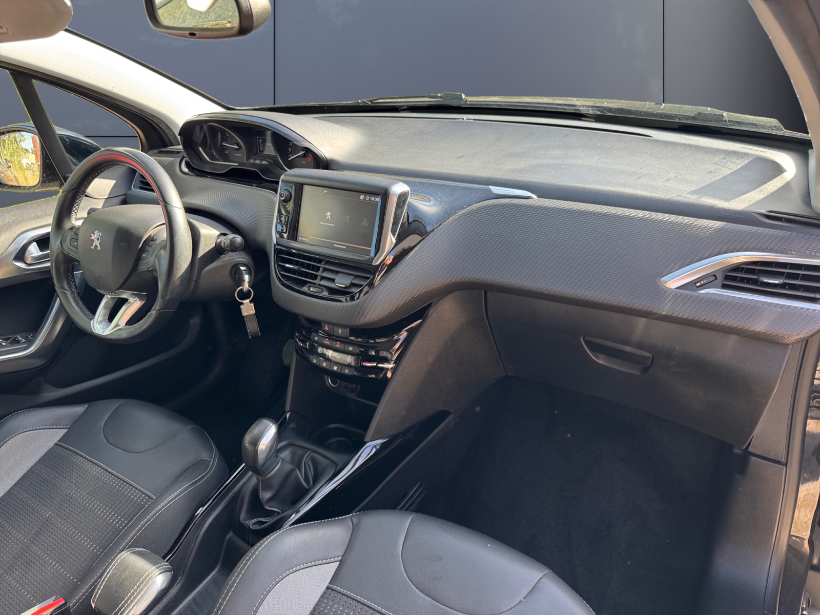 Peugeot 2008 12