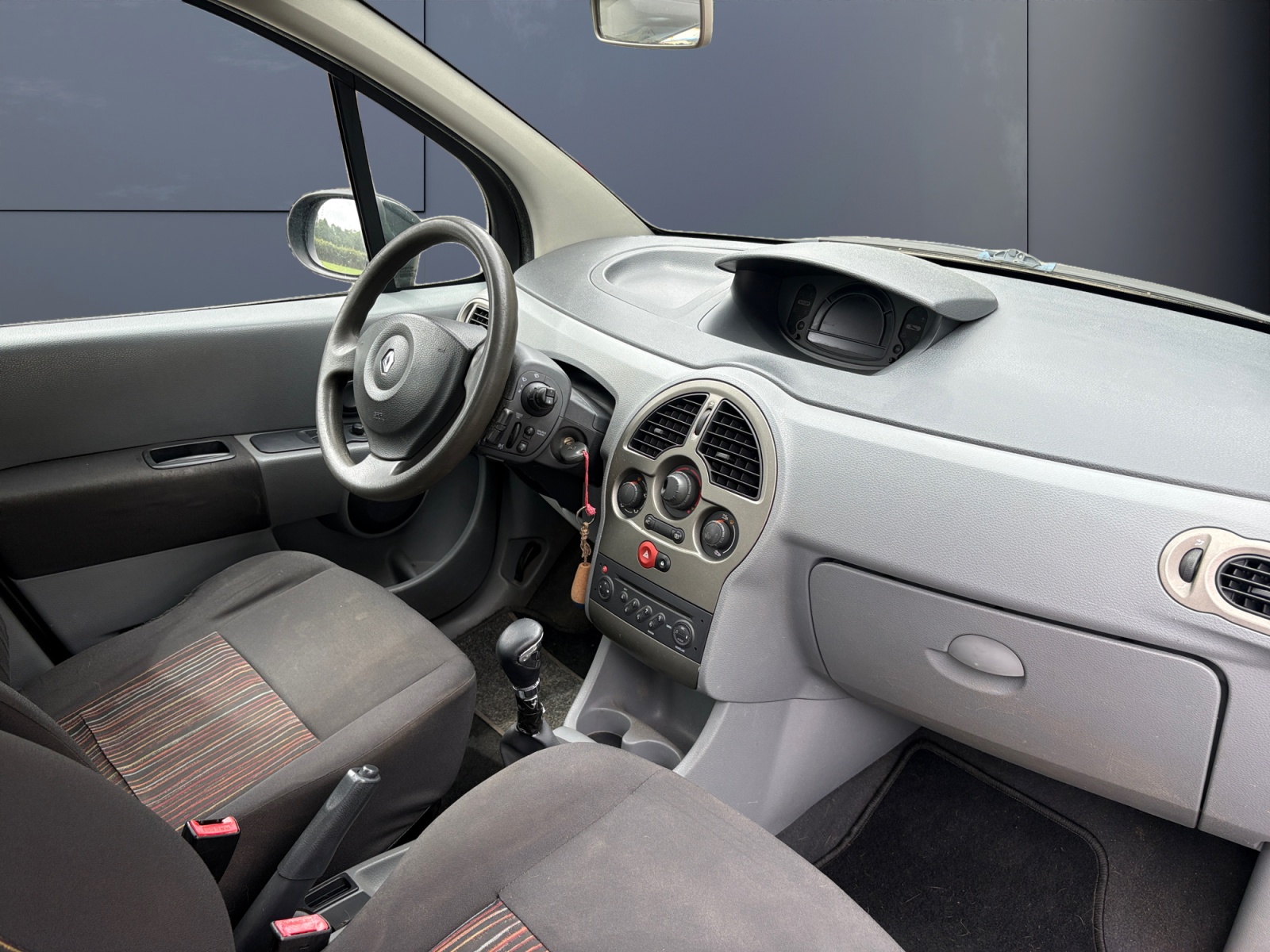 Renault Modus 12