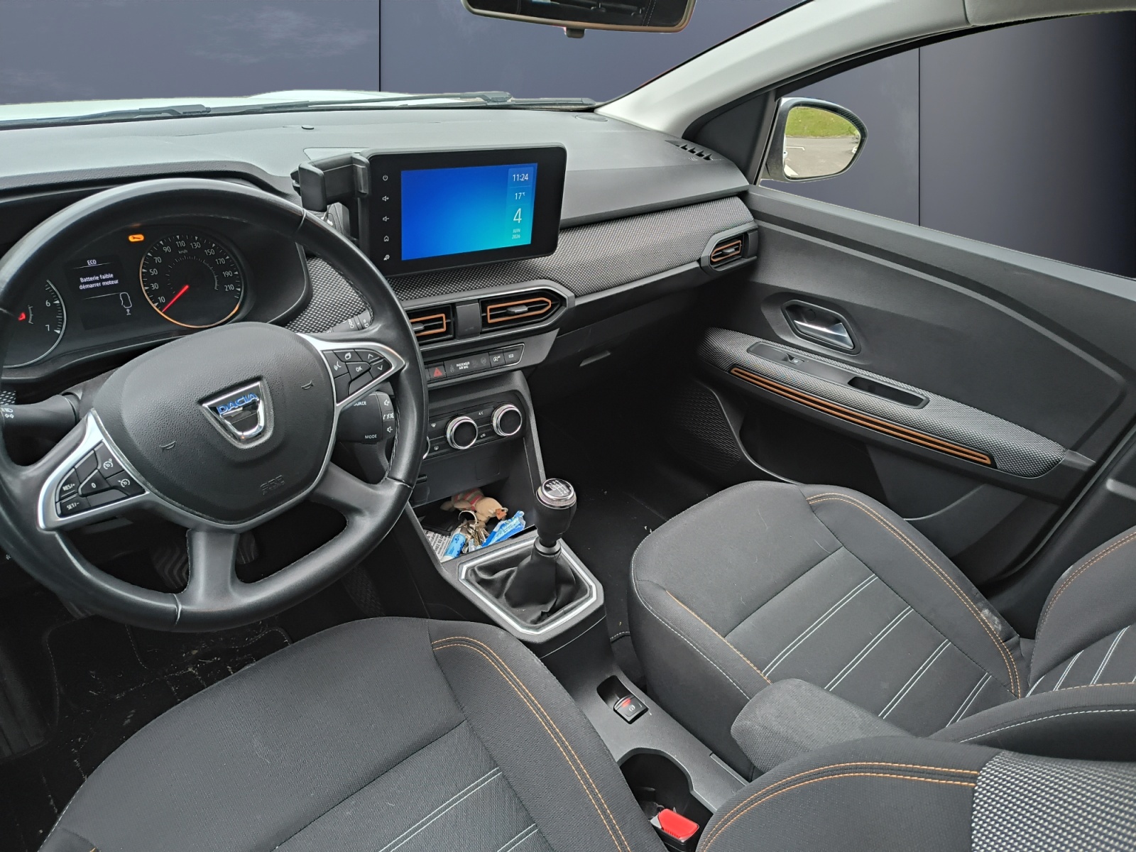 Dacia Sandero 8