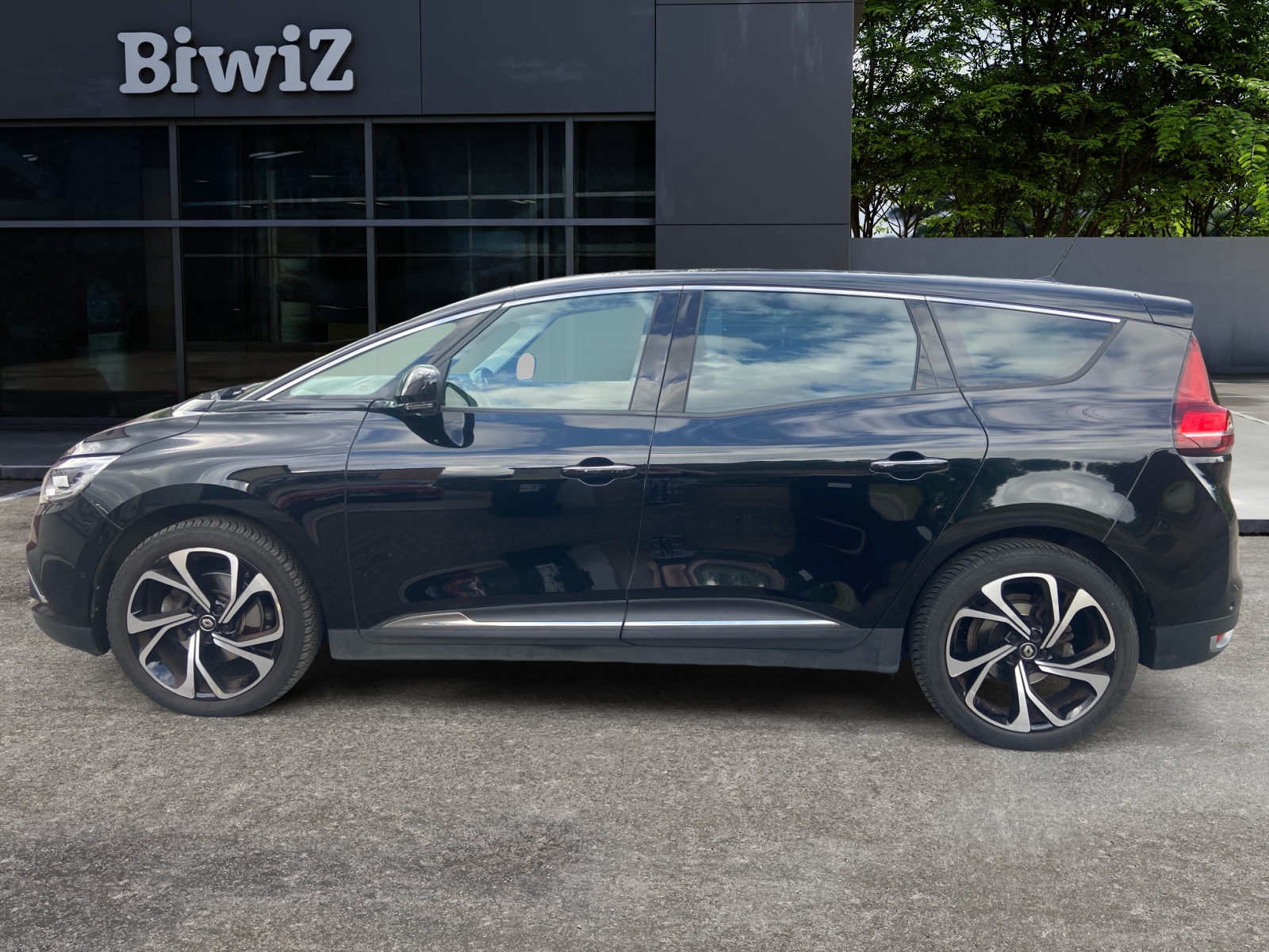 Renault Grand Scenic 1