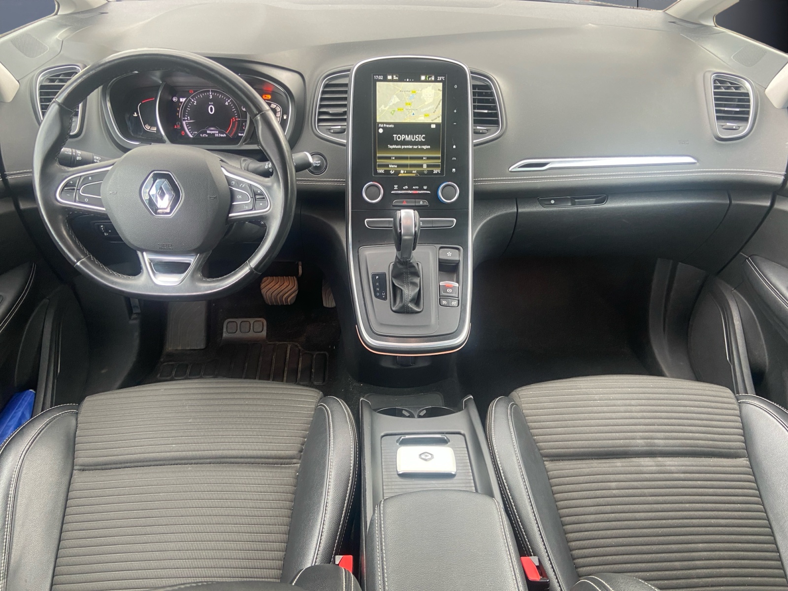 Renault Grand Scenic 14