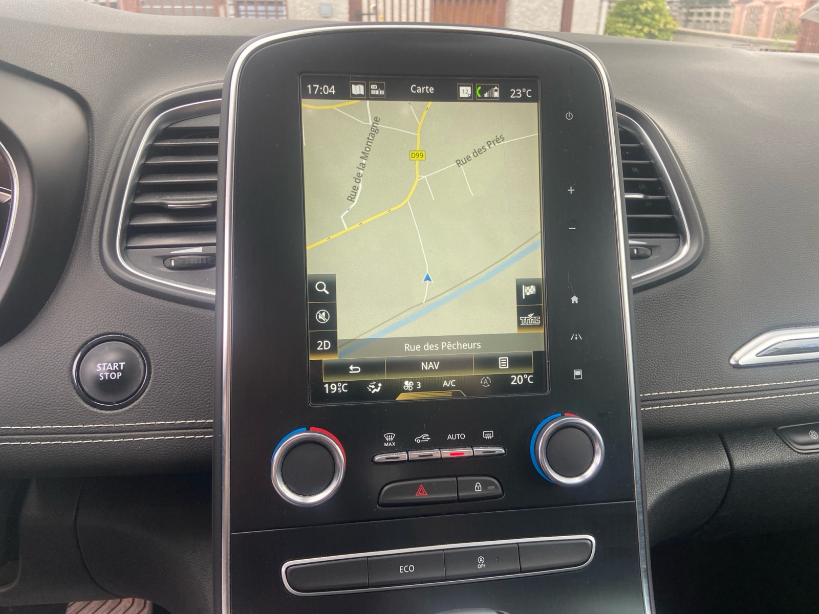 Renault Grand Scenic 21