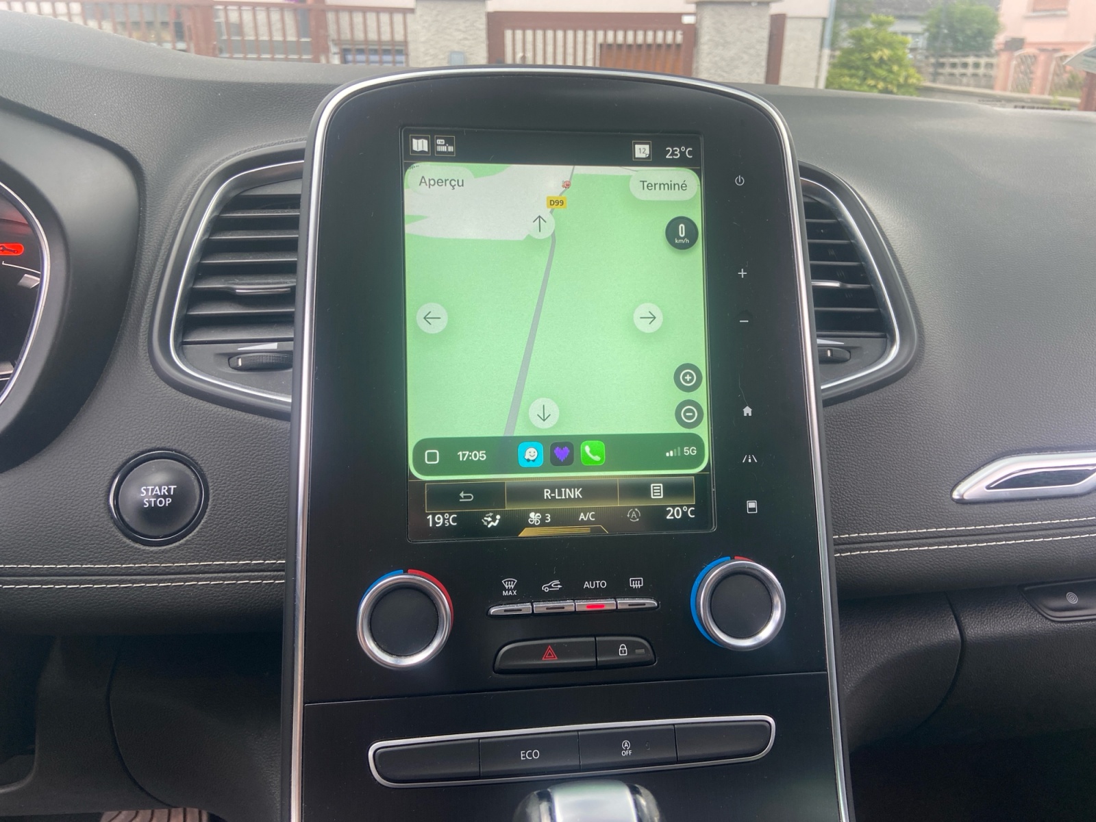 Renault Grand Scenic 22