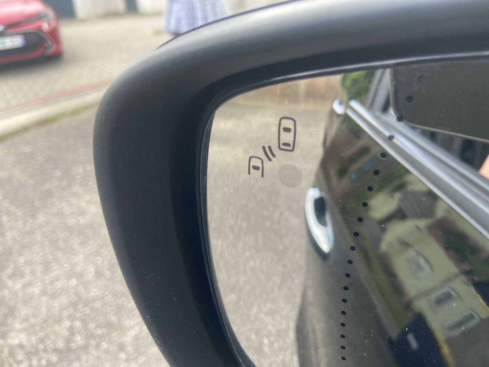 Renault Grand Scenic 25