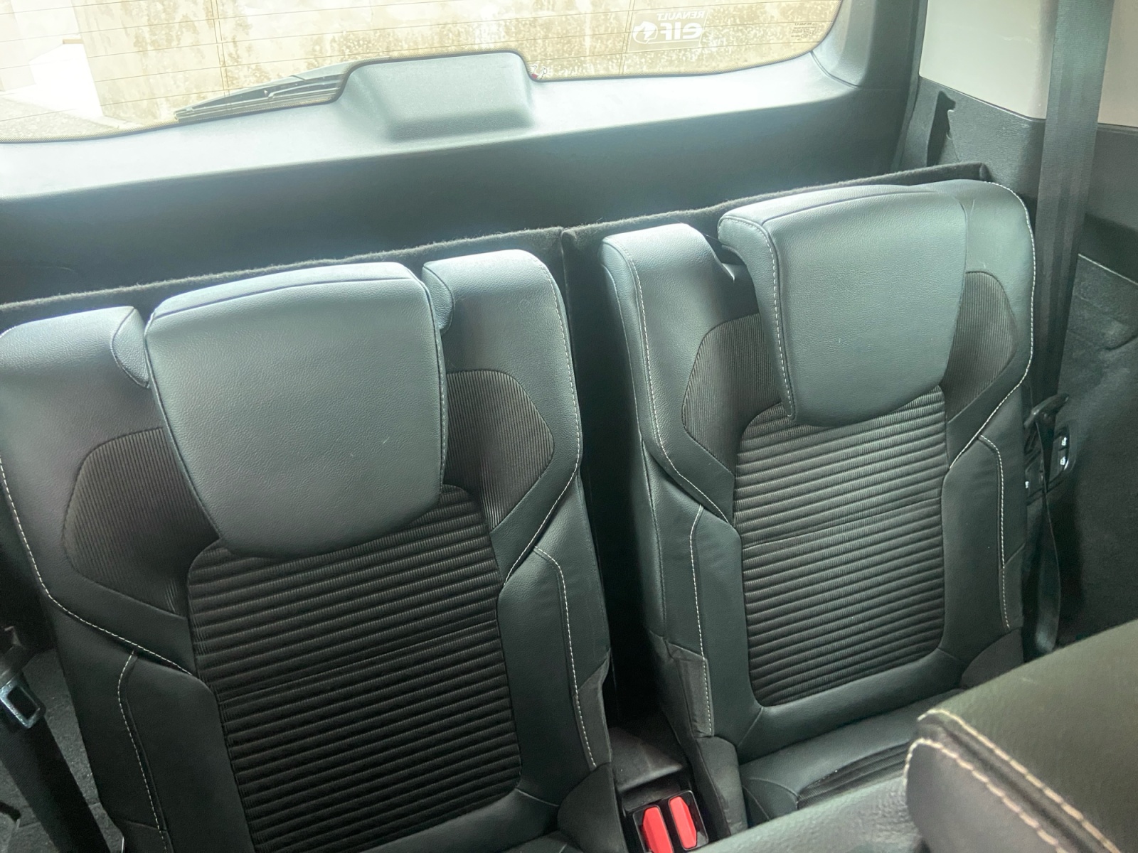Renault Grand Scenic 27