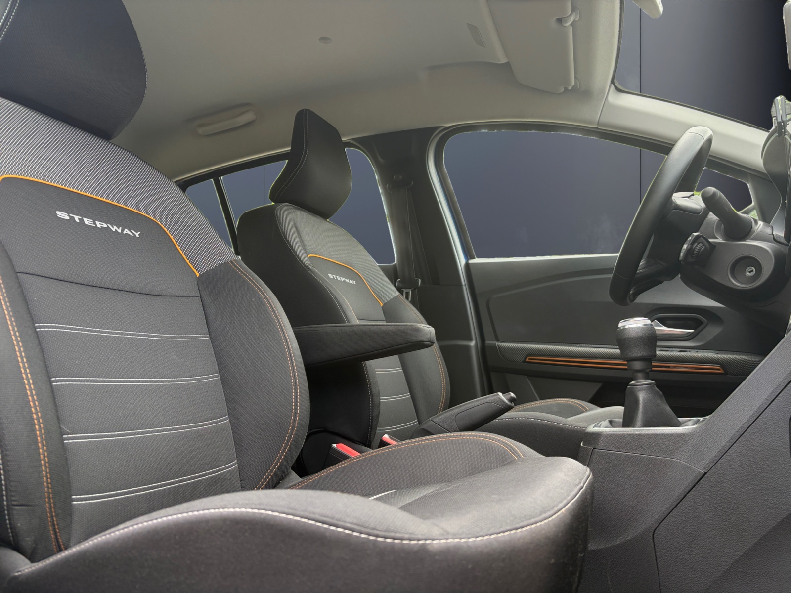 Dacia Sandero 13