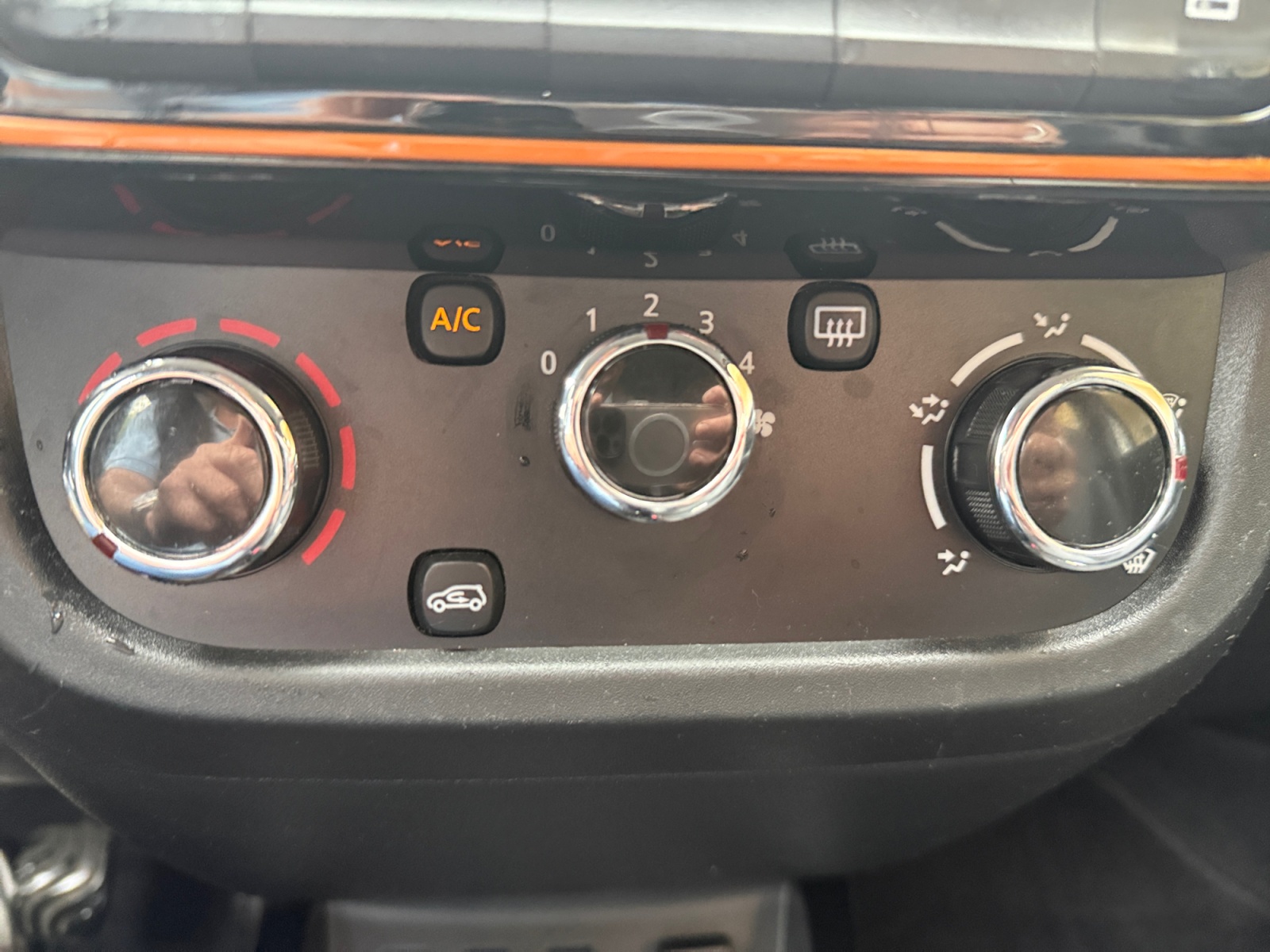Dacia Spring 25
