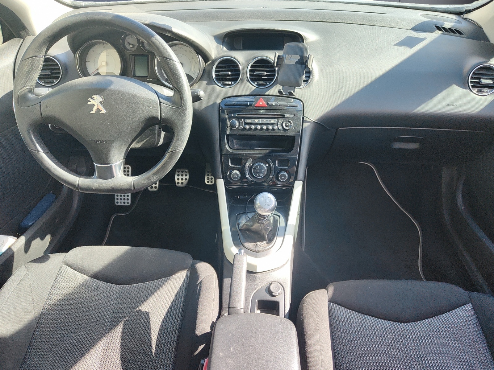 Peugeot 308 13