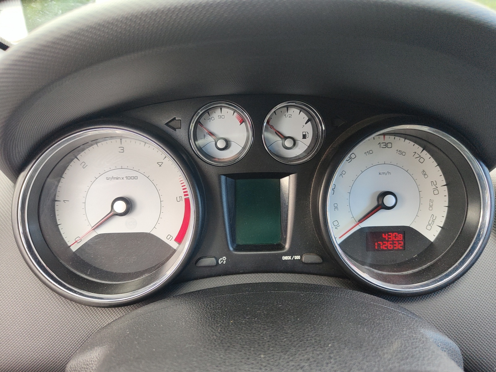 Peugeot 308 15