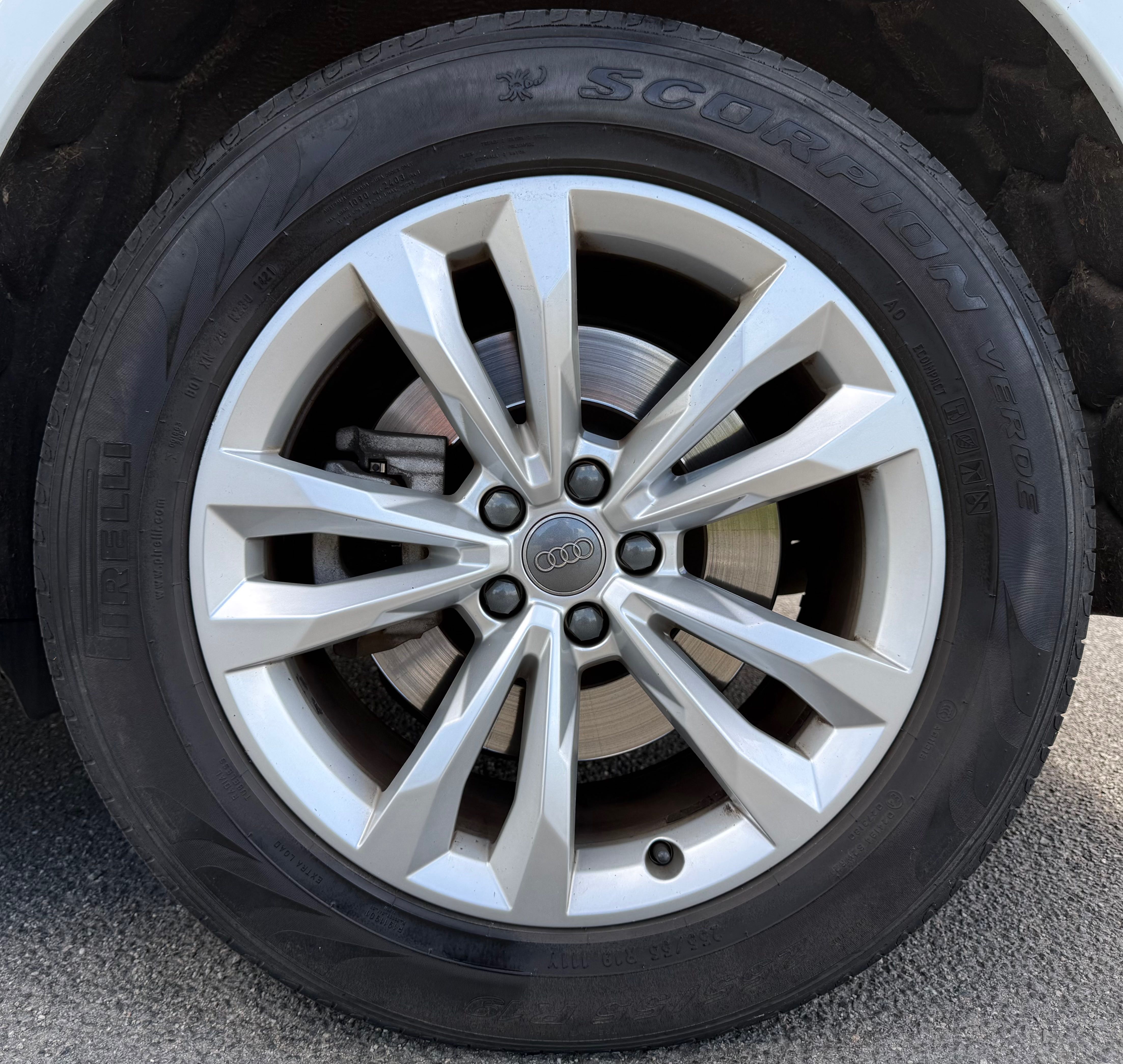 Audi Q7 43