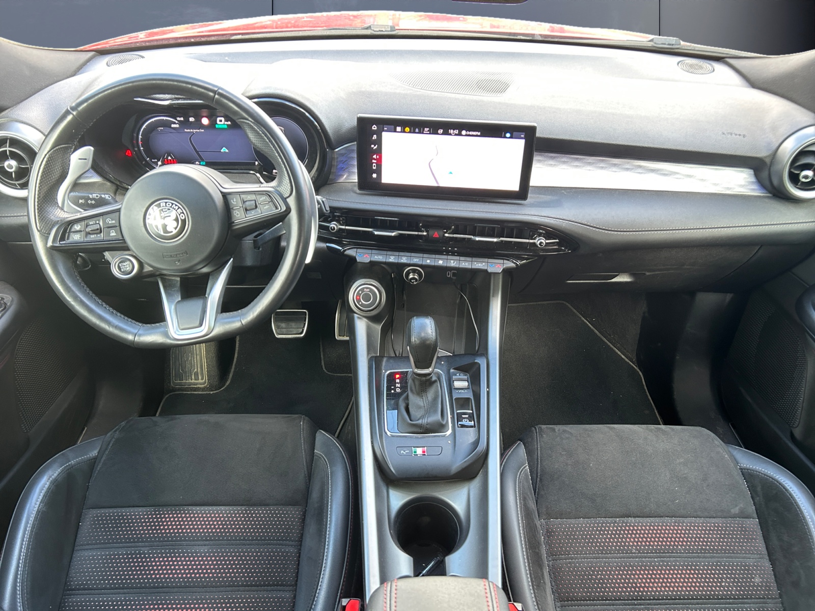 Alfa Romeo Tonale 13