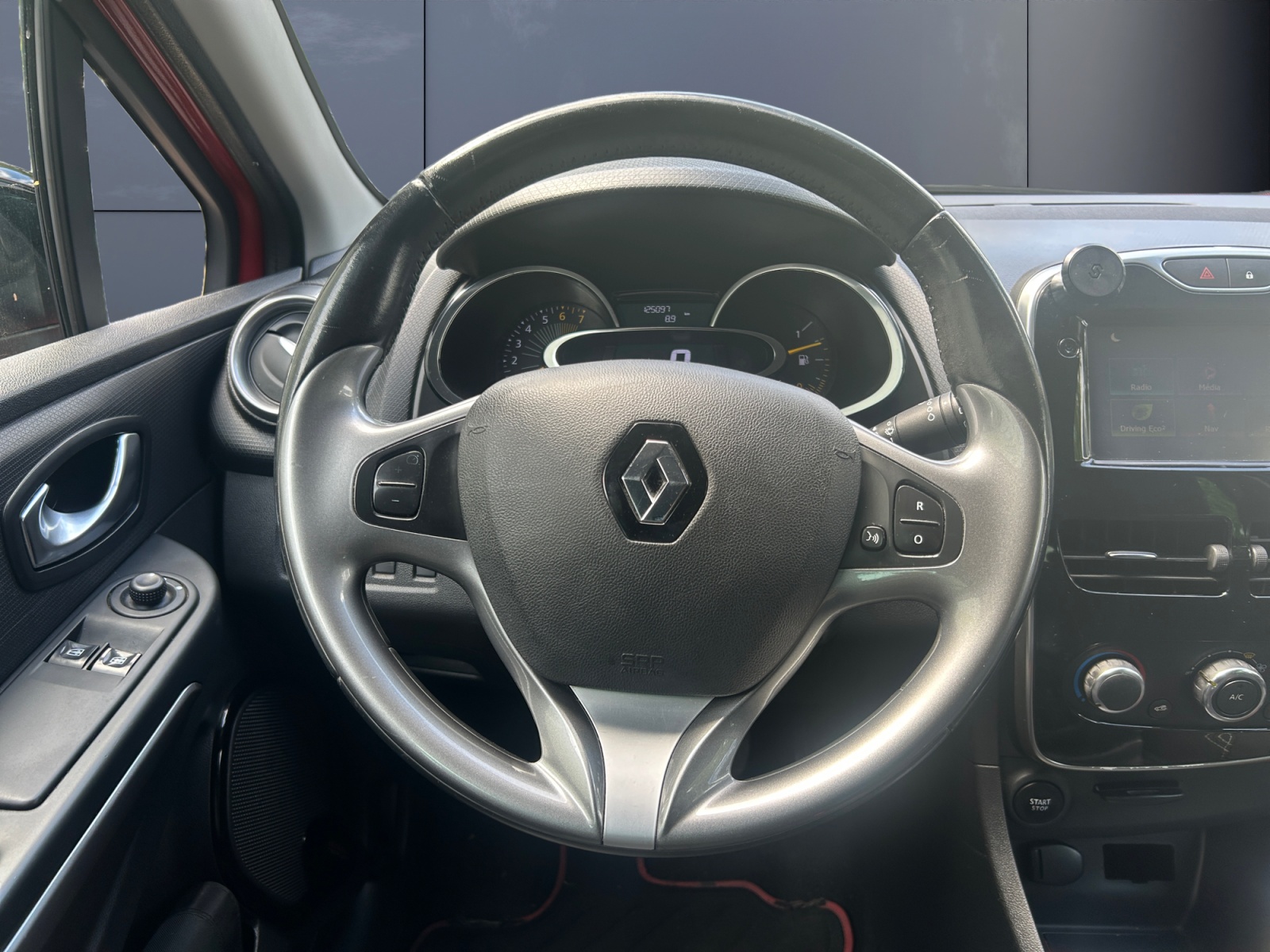 Renault Clio 15