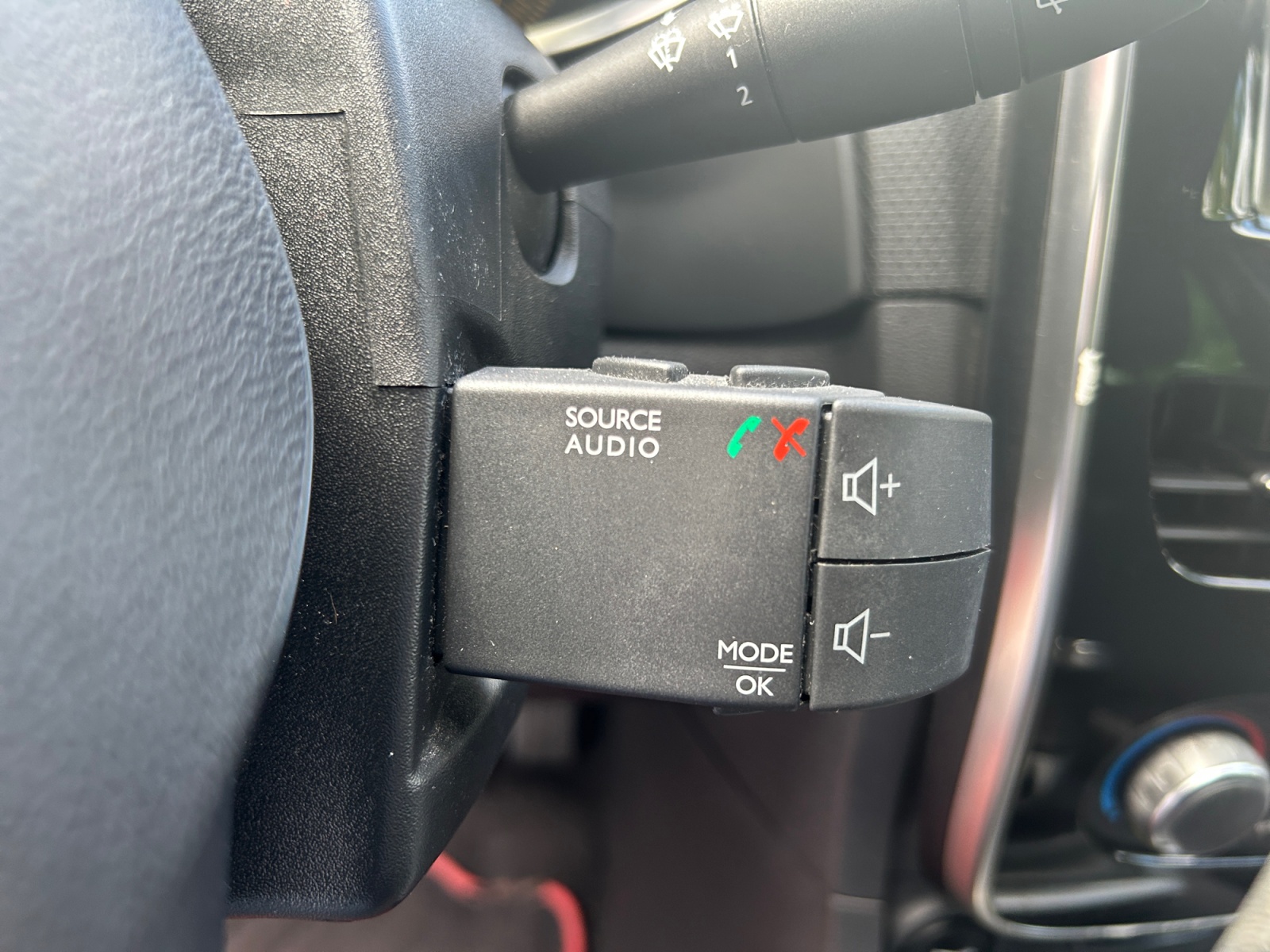 Renault Clio 24