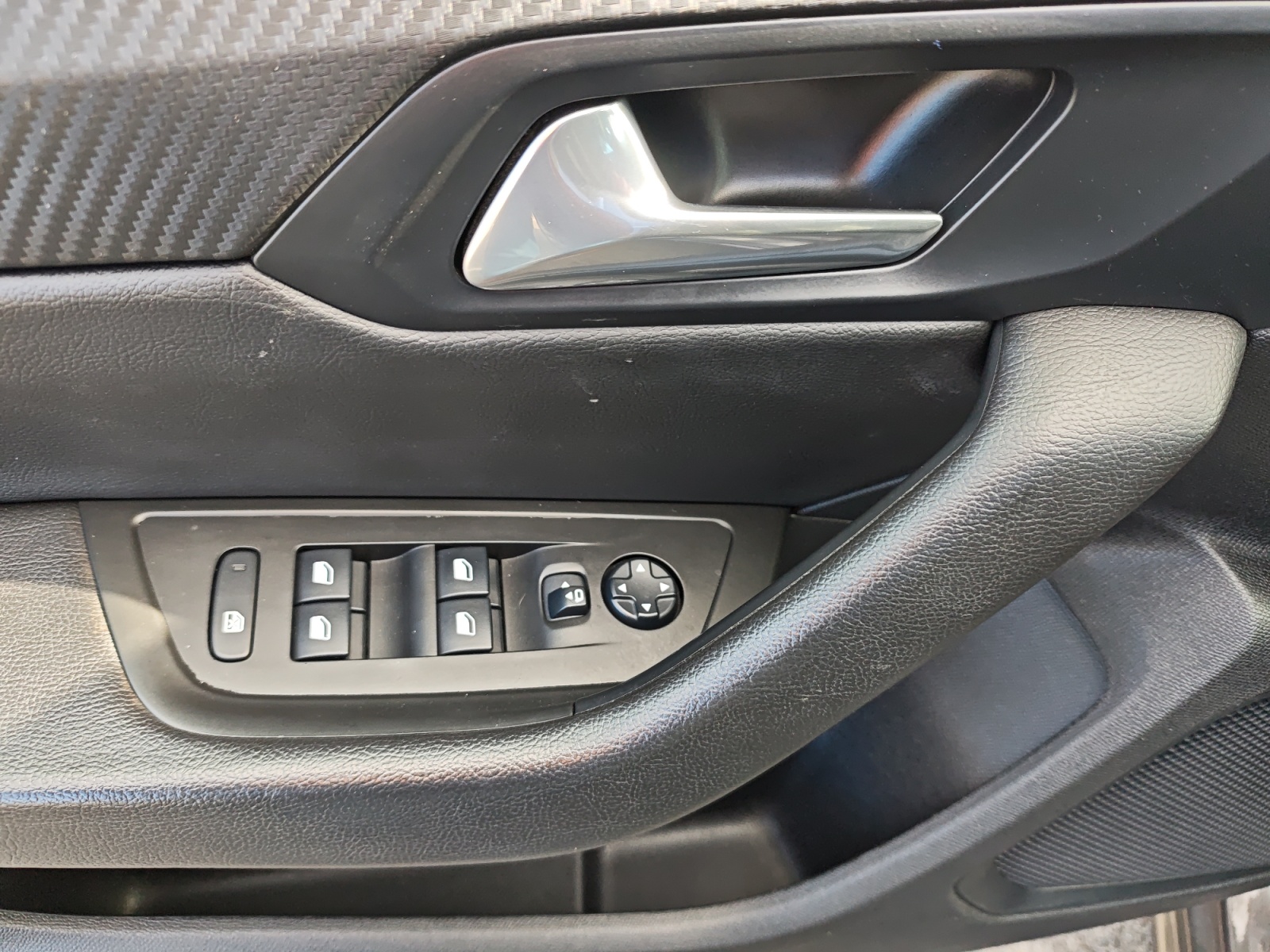 Peugeot 508 17