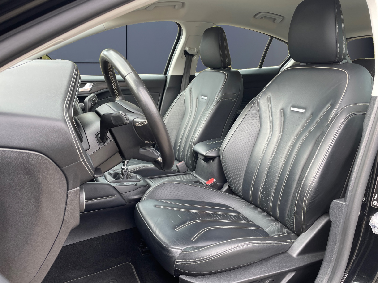 Ford Focus 9