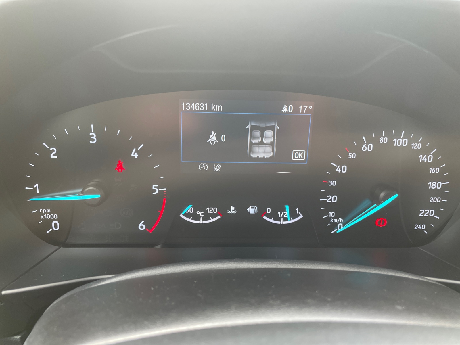 Ford Focus 16