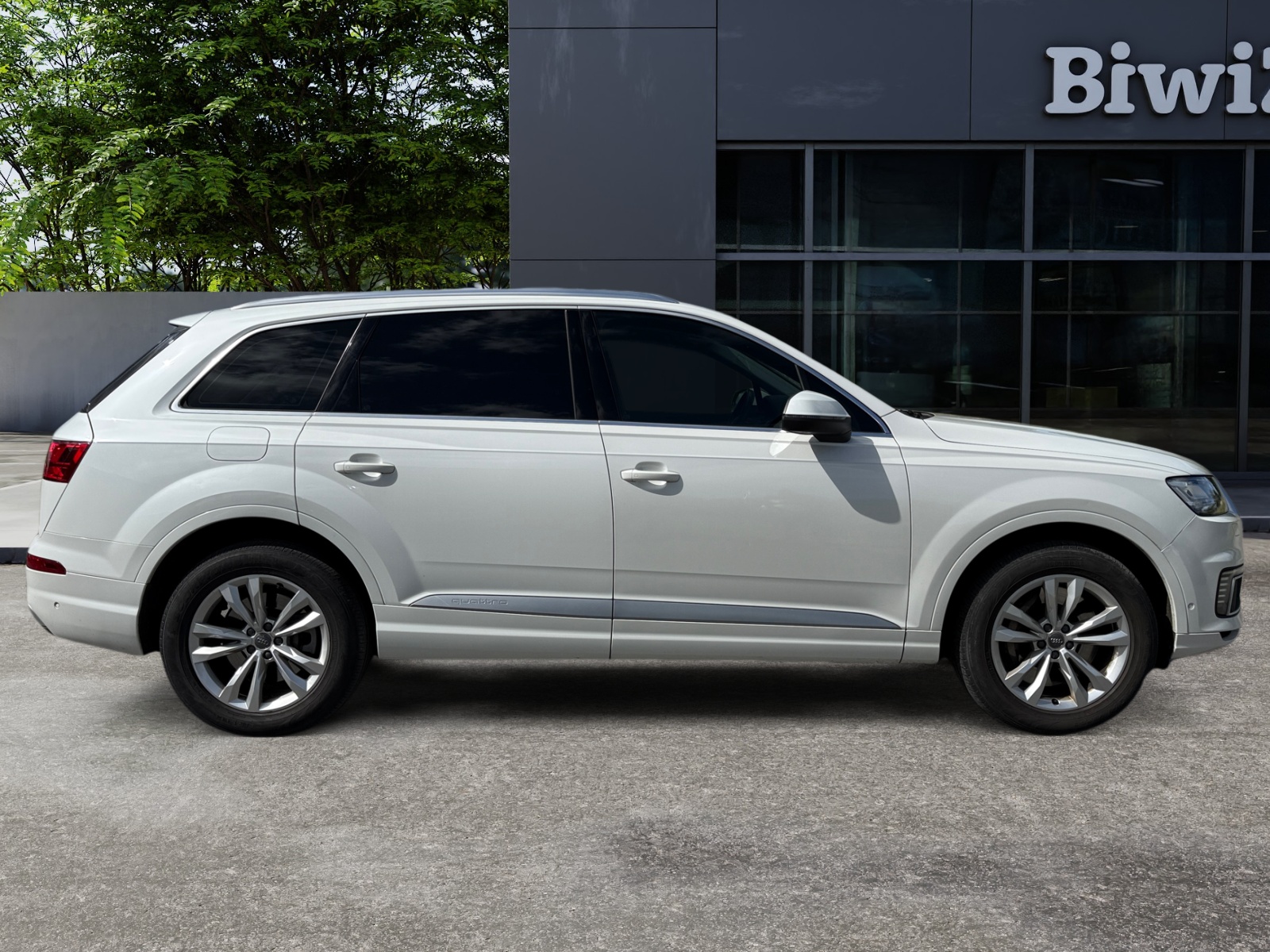 Audi Q7 5