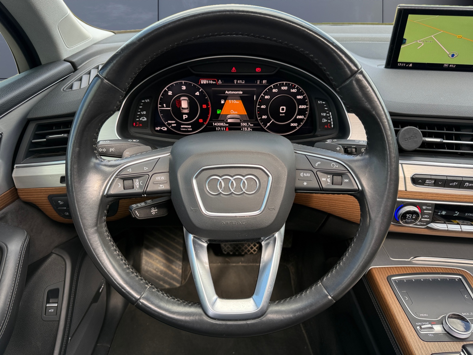 Audi Q7 15