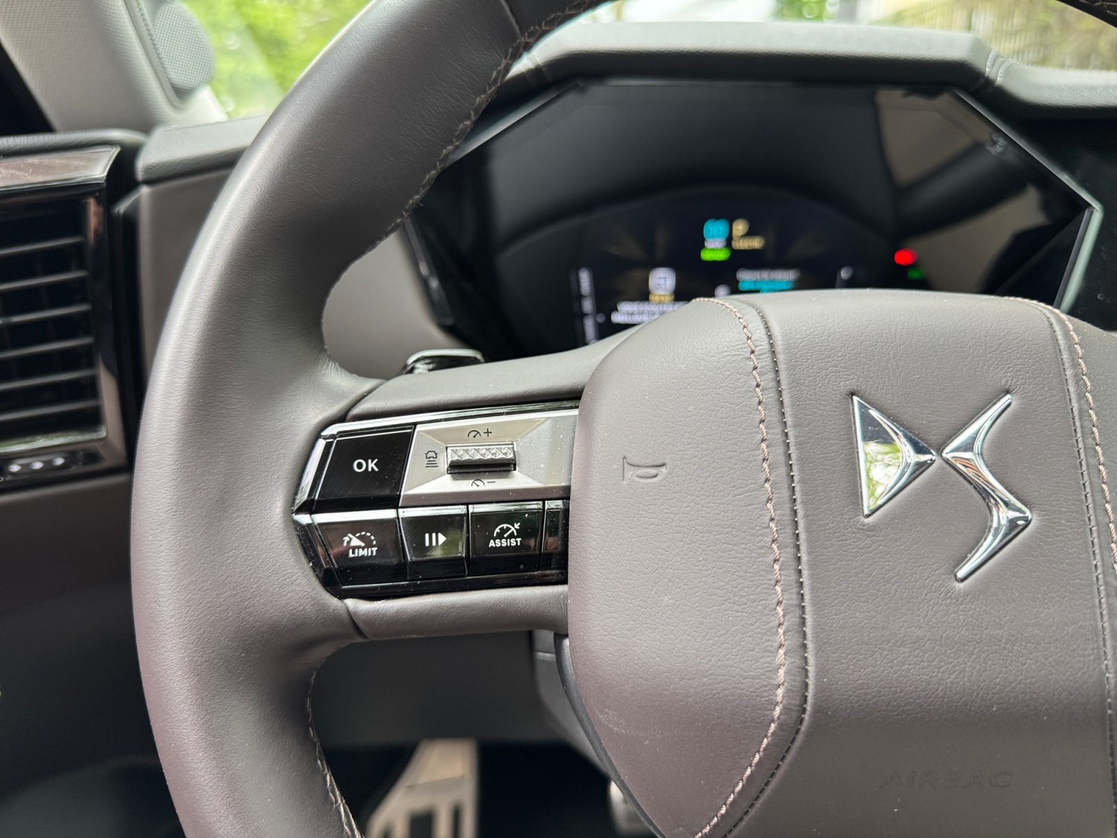 Ds Automobiles Ds 4 24