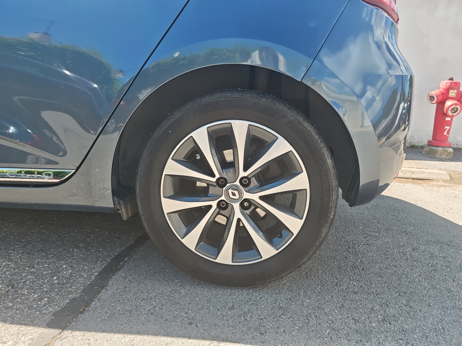 Renault Clio 28