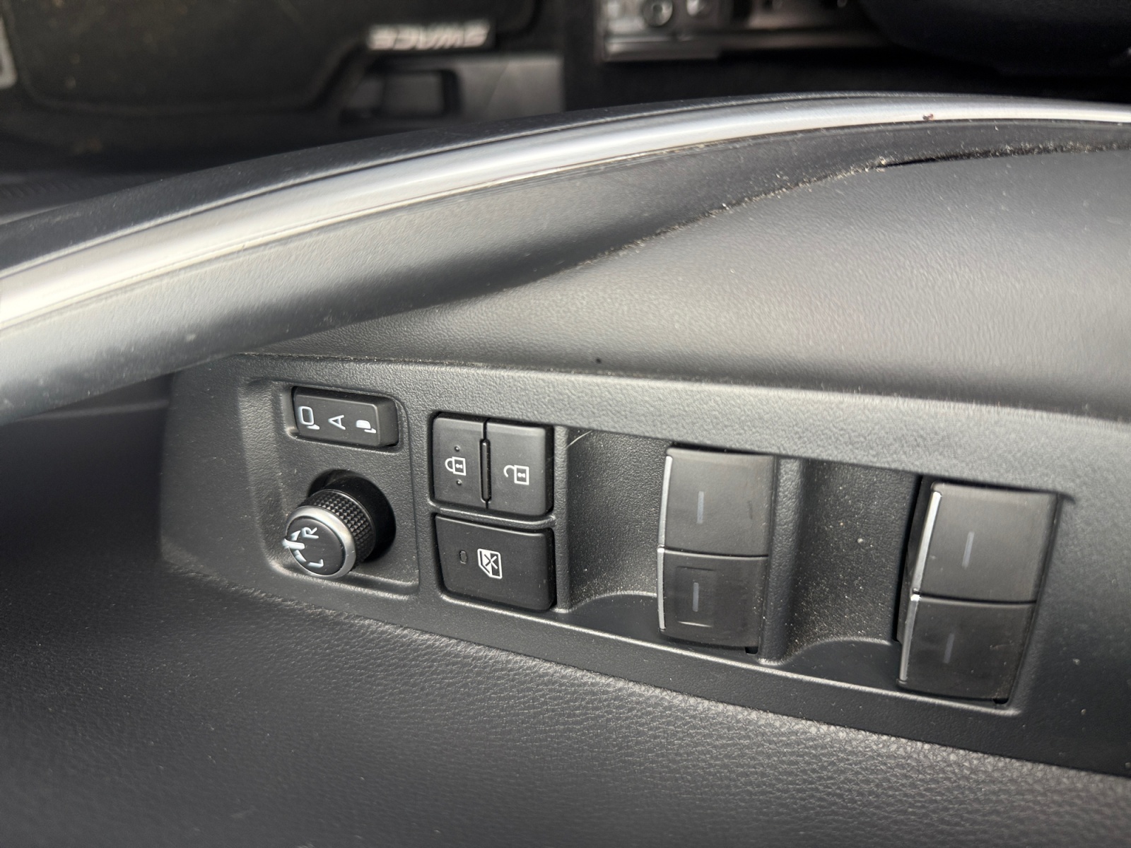 Suzuki Swace 17