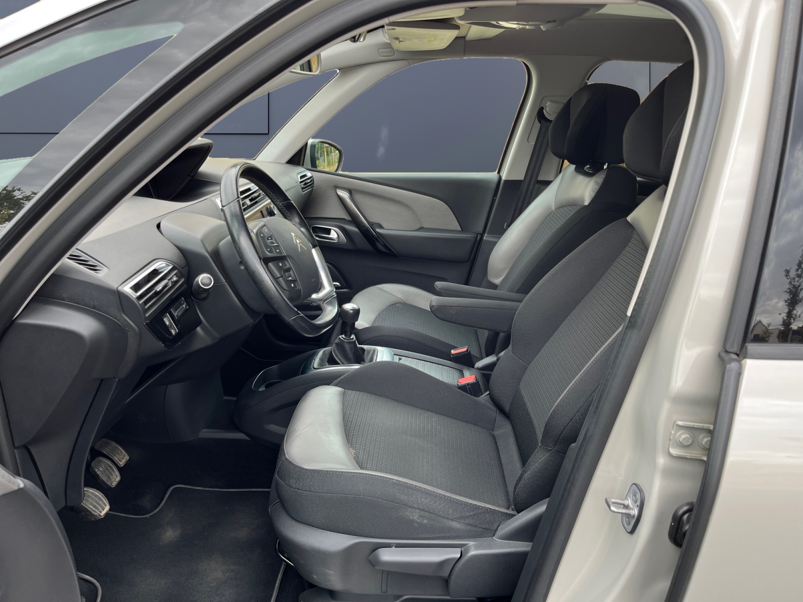 Citroen C4 Grand Picasso 9