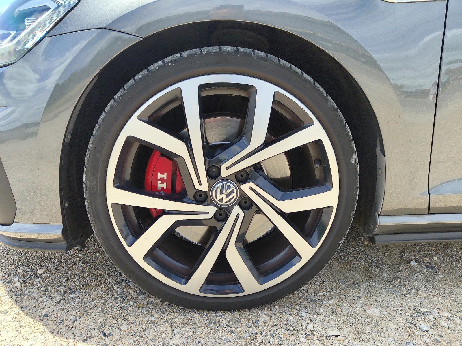 Volkswagen Golf 25