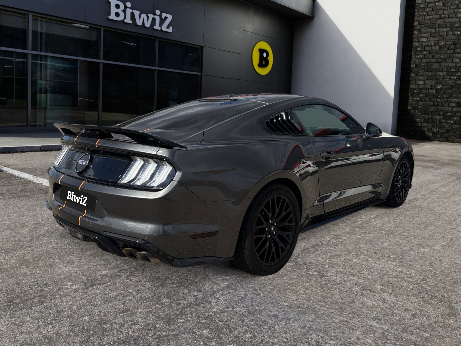 Ford Mustang 4