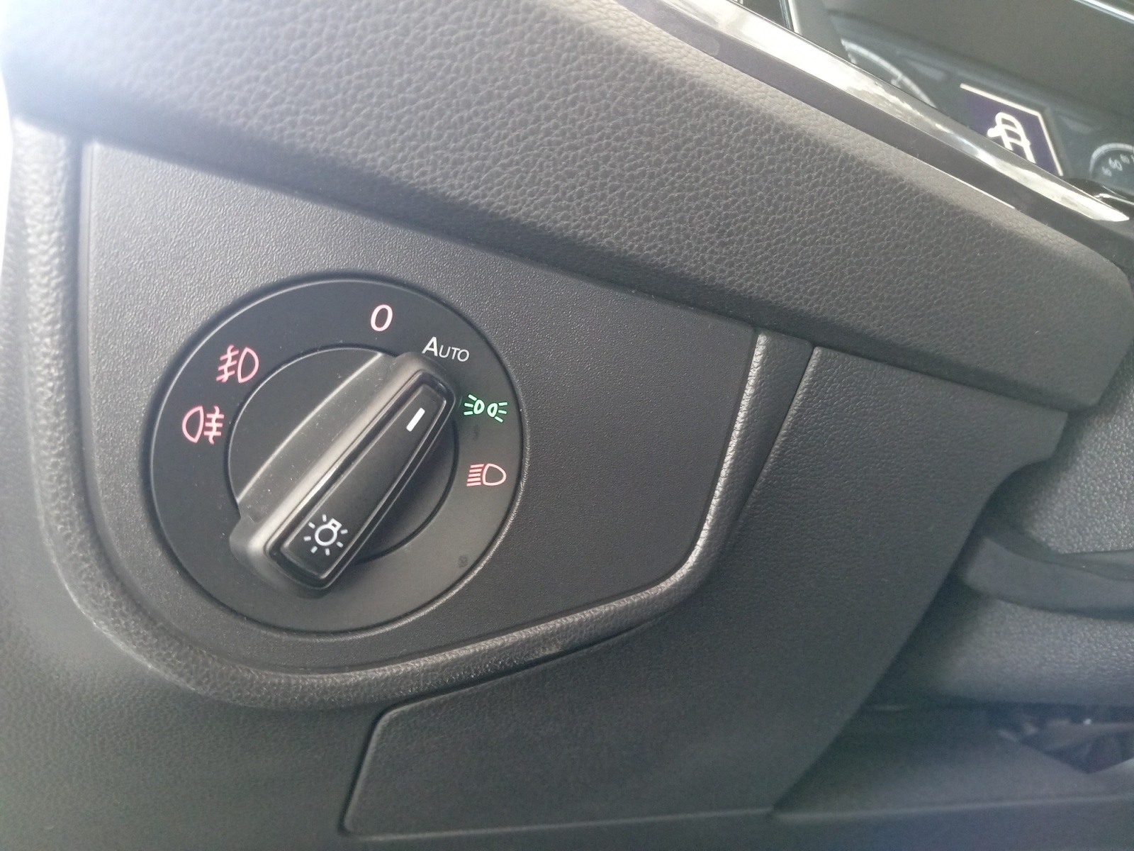 Volkswagen Polo 24
