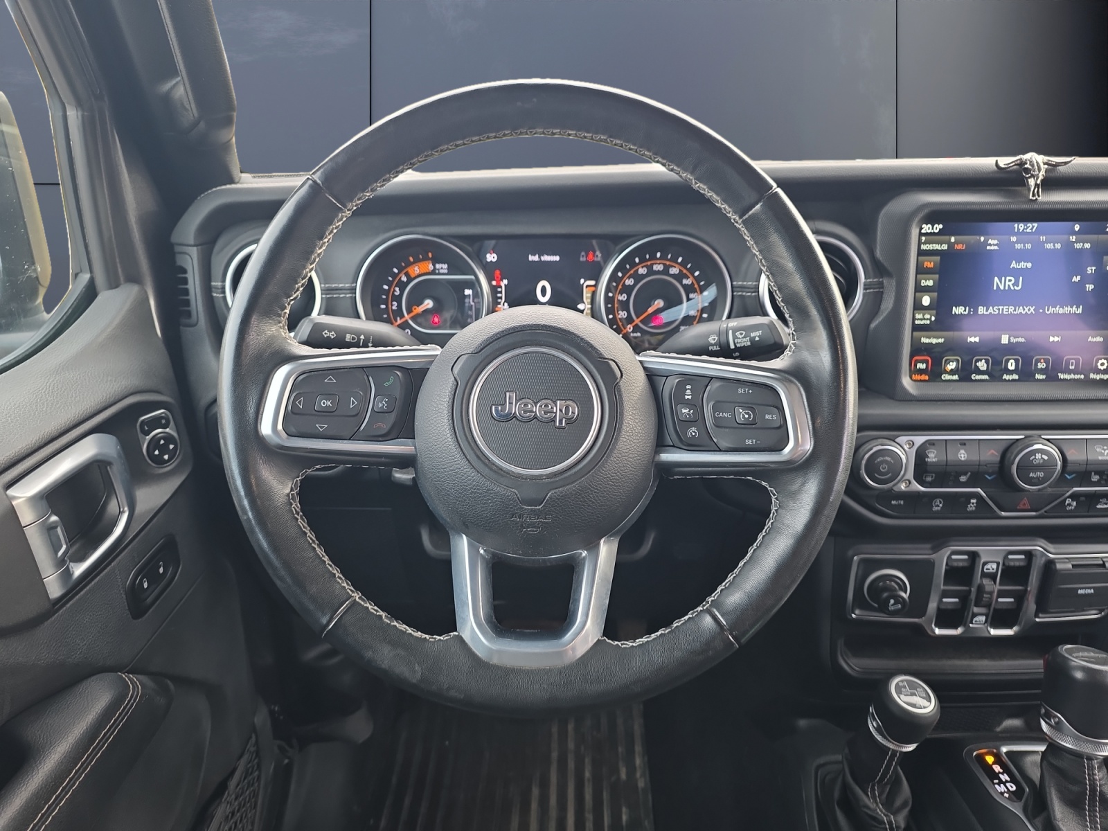 Jeep Gladiator 15