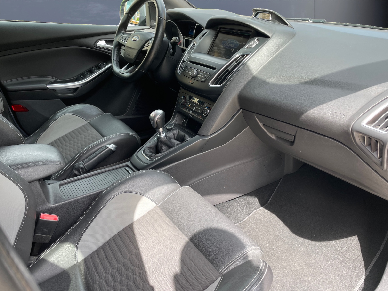 Ford Focus 13