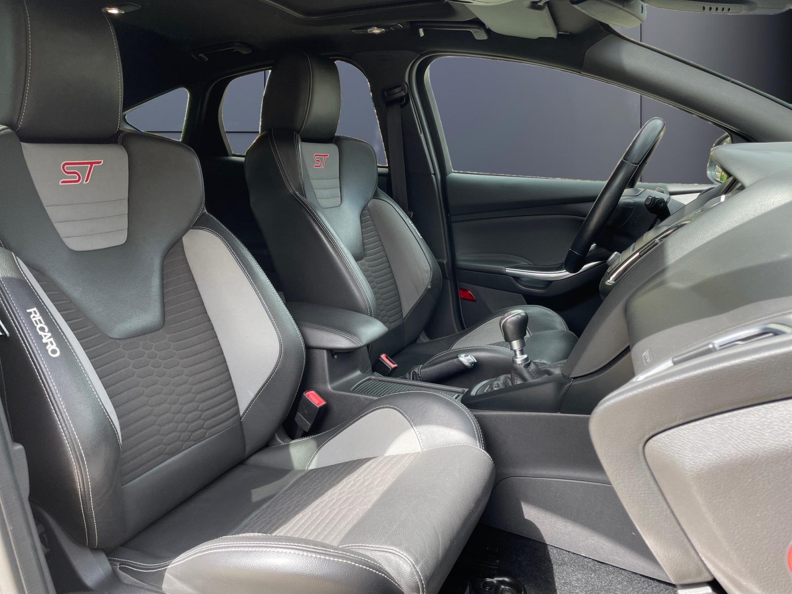 Ford Focus 14