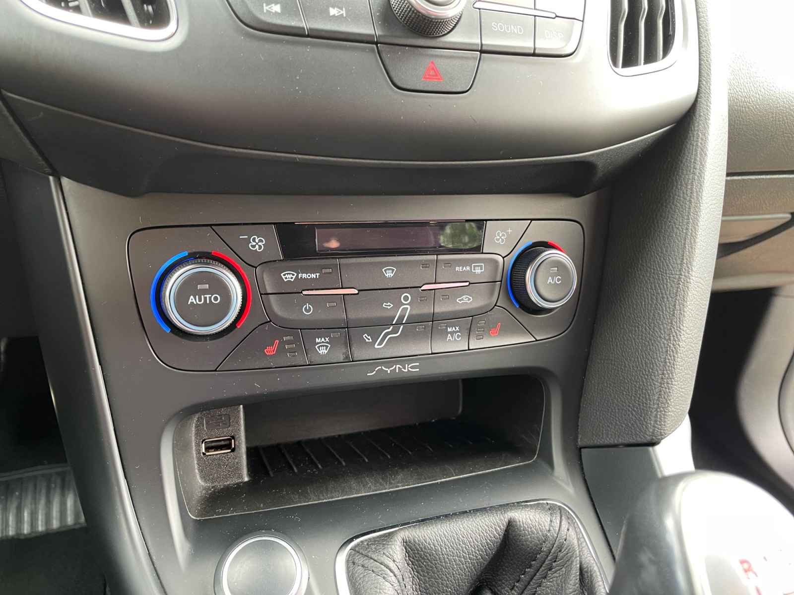 Ford Focus 23