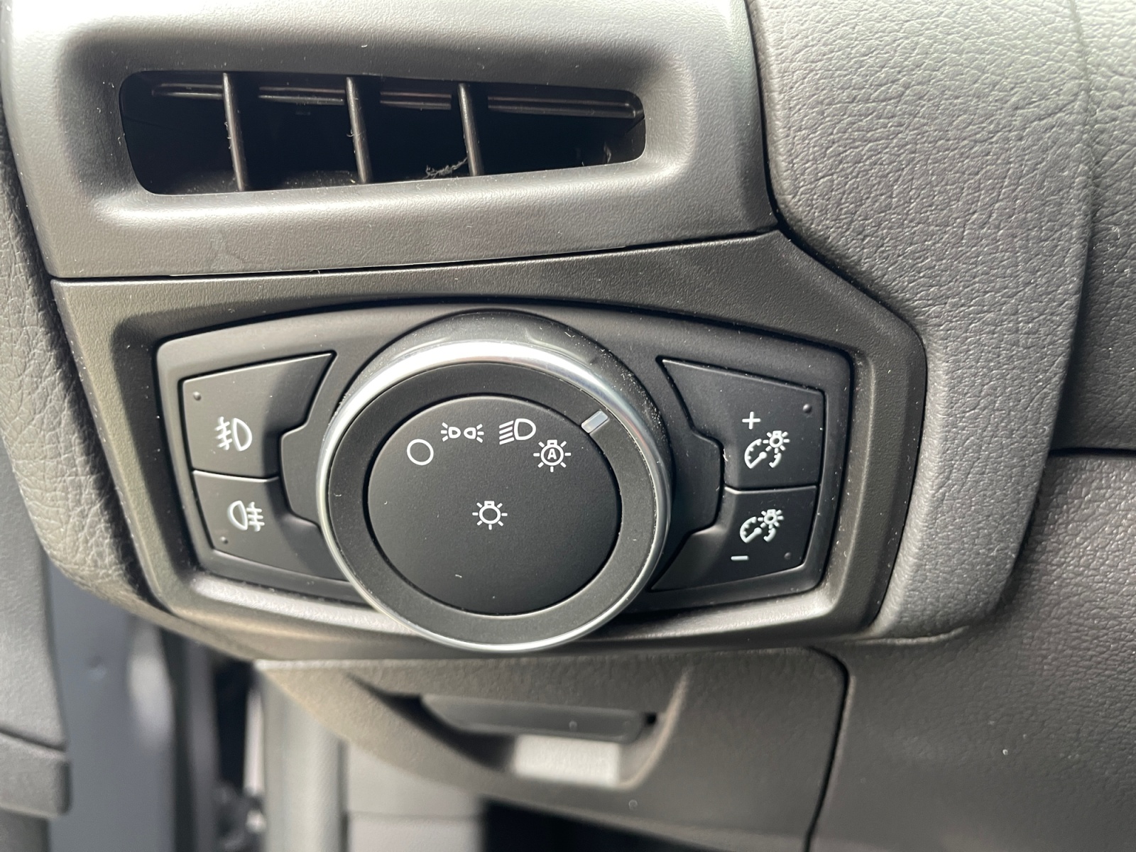 Ford Focus 31
