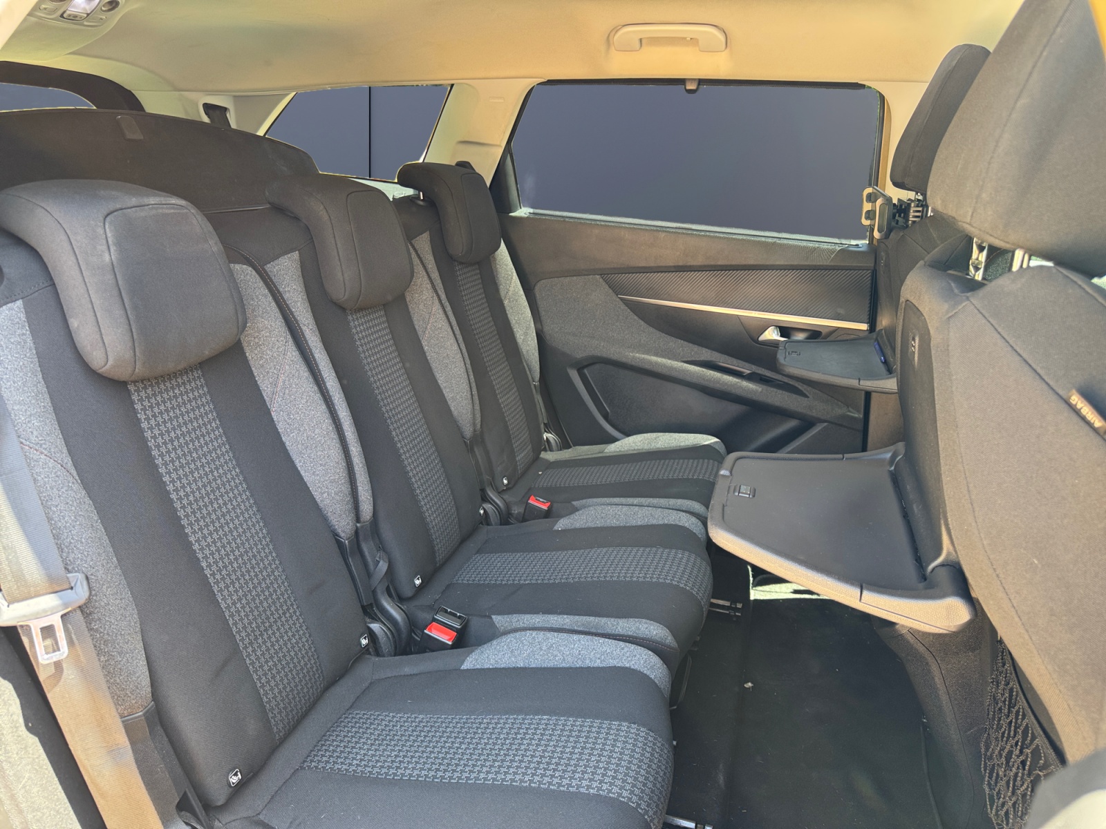 Peugeot 5008 11