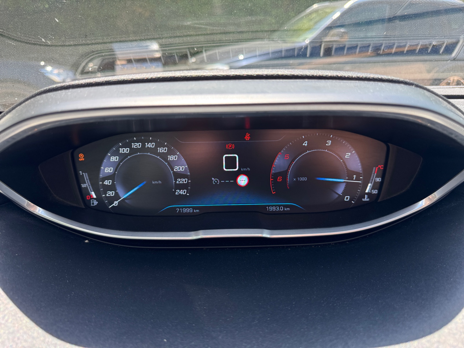 Peugeot 5008 16